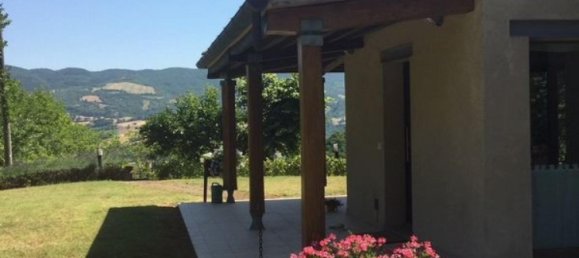 3 bedrooms House in Fermignano, Italy No. 675 4