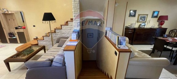 3 Schlafzimmer Villa in Trani, Italy, Nr. 319506 22