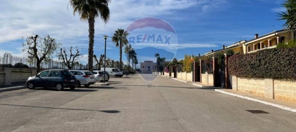 3 Schlafzimmer Villa in Trani, Italy, Nr. 319506 17