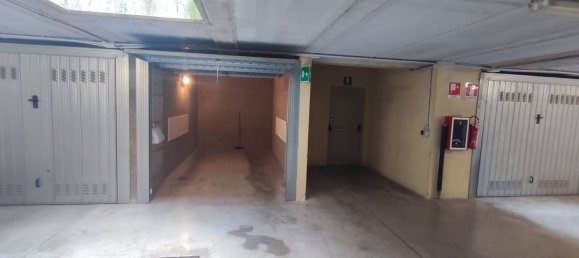 4 rooms Apartment in Opera, Italy No. 62089 3