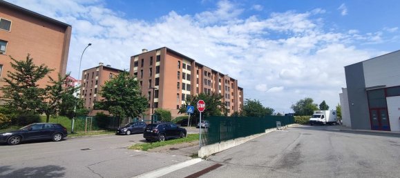 4 rooms Apartment in Opera, Italy No. 62089 15