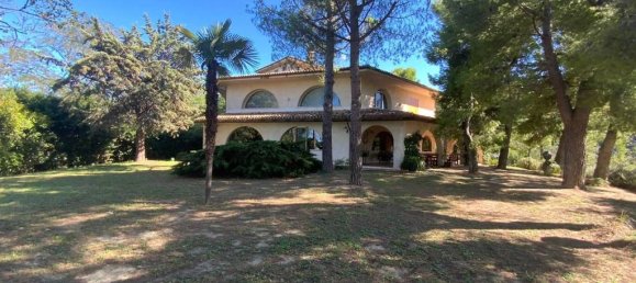 5 chambres Villa à Montesilvano, Italy No. 165611 2