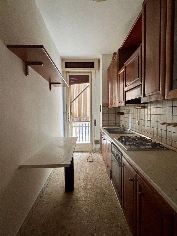 4-Zimmer Wohnung in Mantua, Italy, Nr. 305244