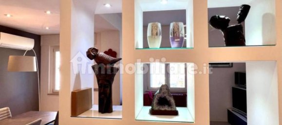 2 bedrooms Apartment in Rome, Italy No. 345544 11