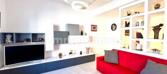2 bedrooms Apartment in Rome, Italy No. 345544 46