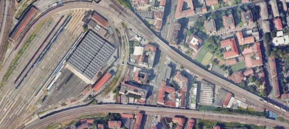 Apartamento de 3 dormitorios en Milan, Italy No. 361106 11