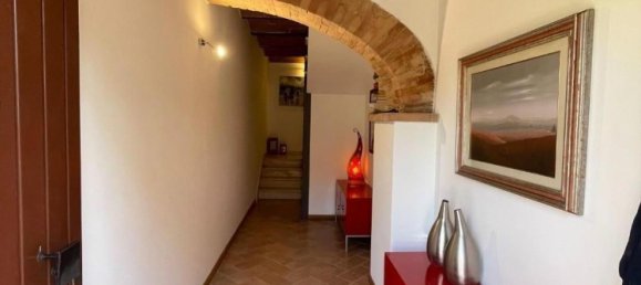 5 bedrooms House in Siena, Italy No. 314050 4