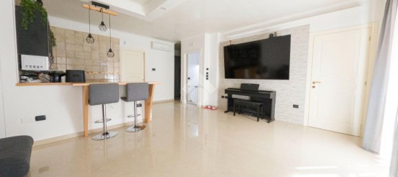 3-Zimmer Wohnung in Manfredonia, Italy, Nr. 30228 2