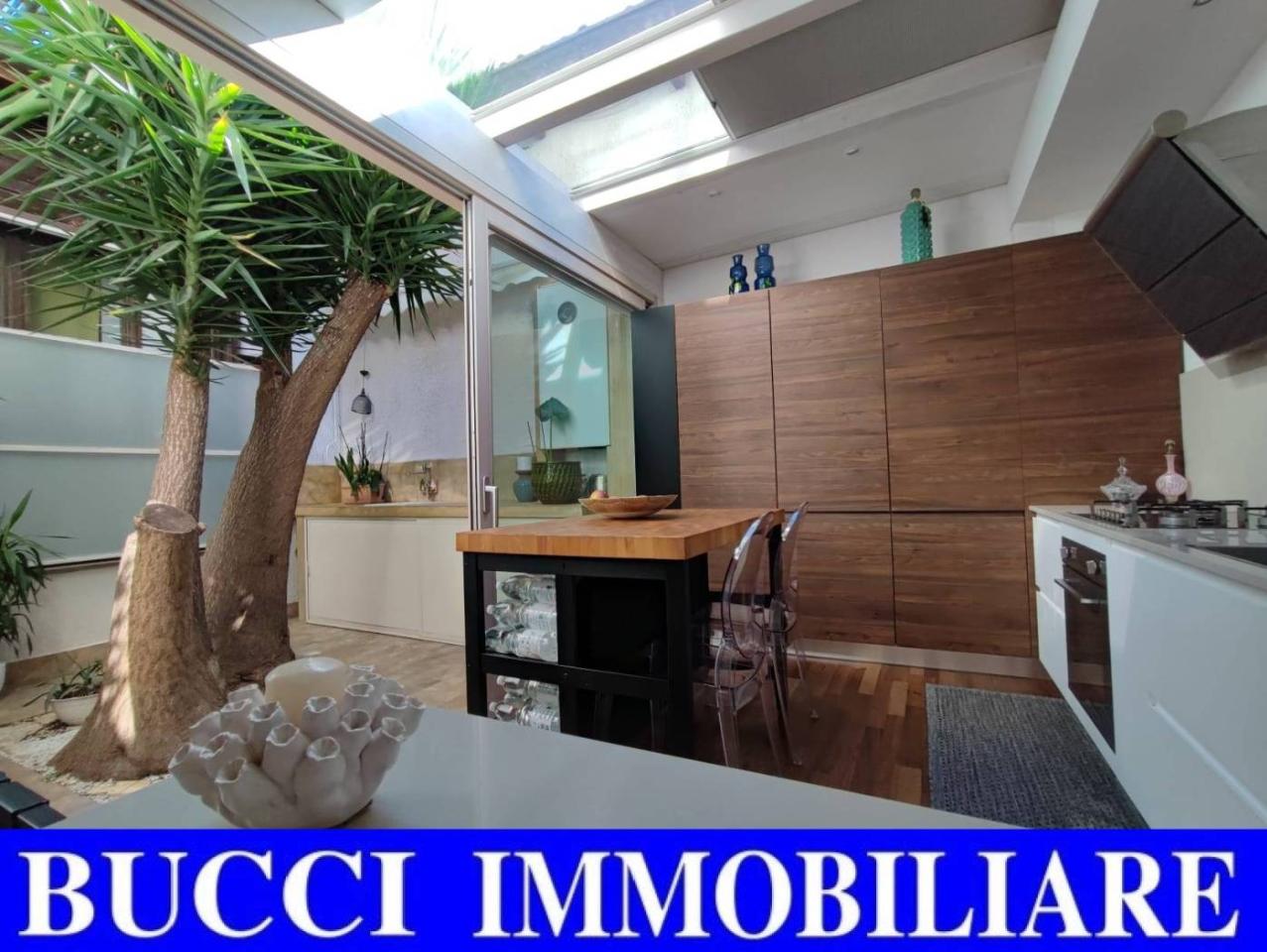 3 rooms Apartment in Montesilvano, Italy No. 37058