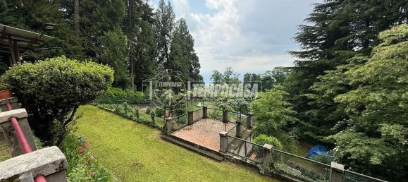 350m² Building in Brunate, Italy No. 313835 23