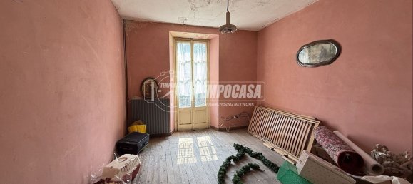 350m² Building in Brunate, Italy No. 313835 9