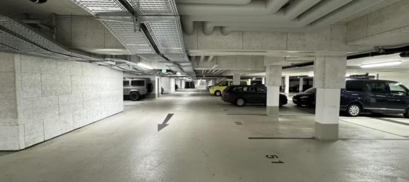  Parking in Mitte, Germany No. 370761 5