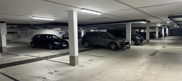  Parking in Mitte, Germany No. 370761 6