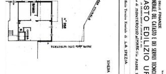 3 rooms Apartment in Monterosso al Mare, Italy No. 257283 3