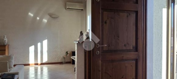 4 bedrooms House in Castel d'Azzano, Italy No. 59708 25
