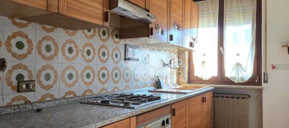 4 bedrooms House in Castel d'Azzano, Italy No. 59708 26