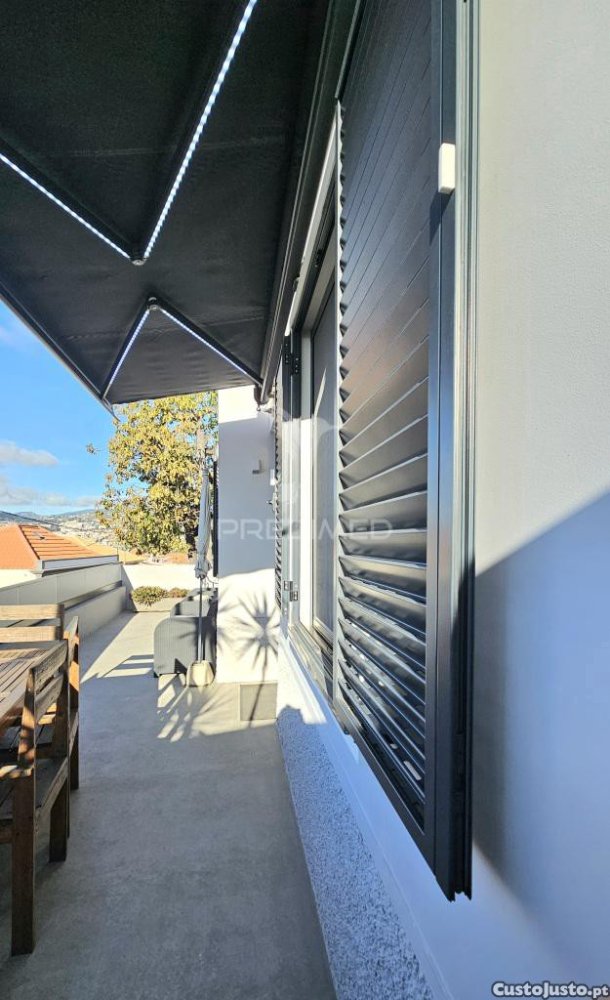 Casa de 3 dormitorios en Funchal, Portugal No. 114772