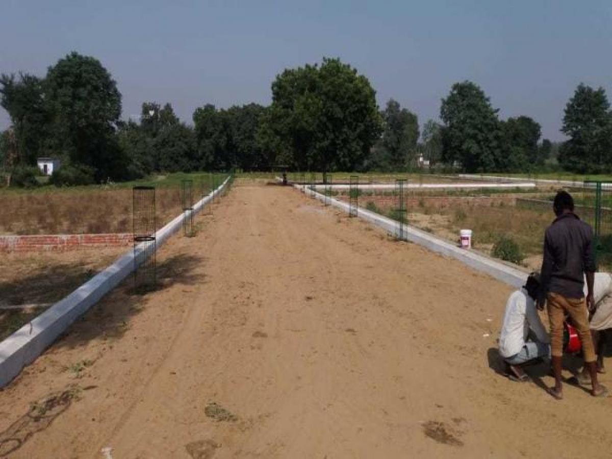 Terreno en Lucknow, India No. 35137