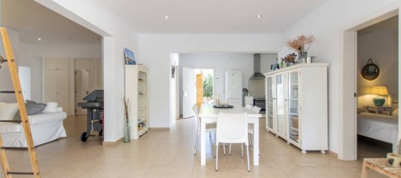 4 bedrooms Villa in Es Mercadal, Spain No. 9823 10