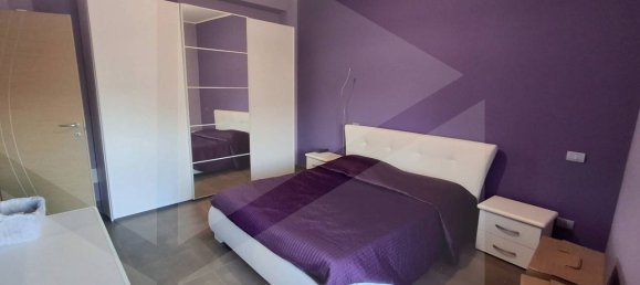 3 rooms Apartment in Bari, Italy No. 24926 11