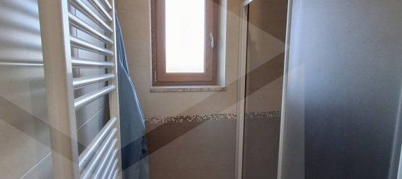 3 rooms Apartment in Bari, Italy No. 24926 17