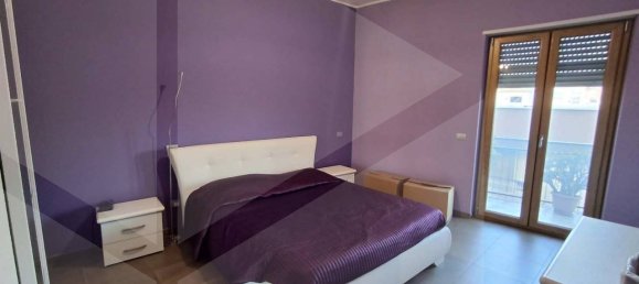 3 rooms Apartment in Bari, Italy No. 24926 10