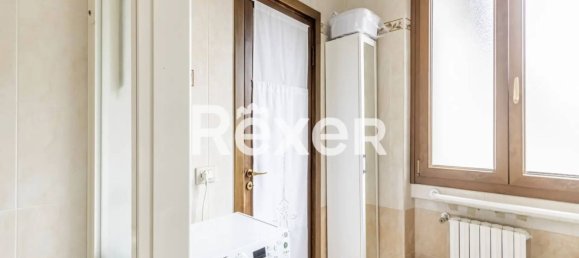 3 rooms Apartment in Cormano, Italy No. 300960 20