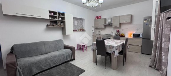 3 rooms Villa in Latina, Italy No. 83380 10