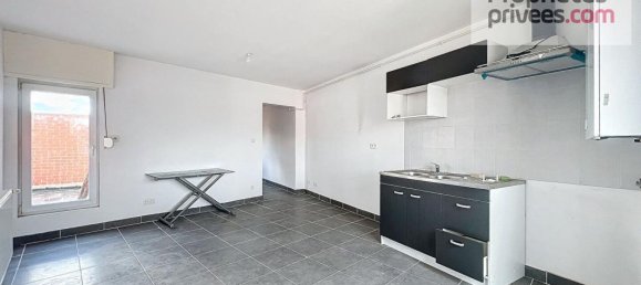 3 Schlafzimmer Gebäude in Armentieres, France, Nr. 45901 4