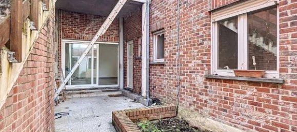 3 Schlafzimmer Gebäude in Armentieres, France, Nr. 45901 9