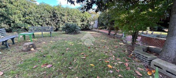 5 rooms Villa in Aprilia, Italy No. 6539 5