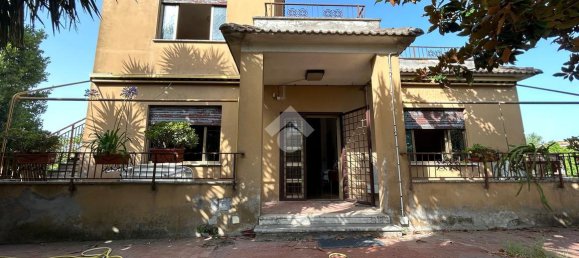 5 rooms Villa in Aprilia, Italy No. 6539 86