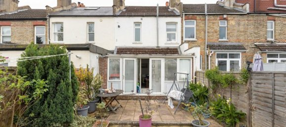 2 Schlafzimmer Haus in London, United Kingdom, Nr. 3580 15