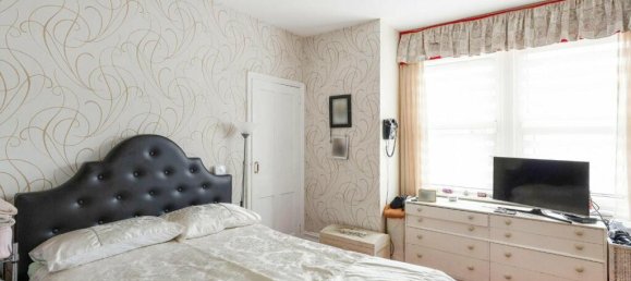 2 Schlafzimmer Haus in London, United Kingdom, Nr. 3580 6
