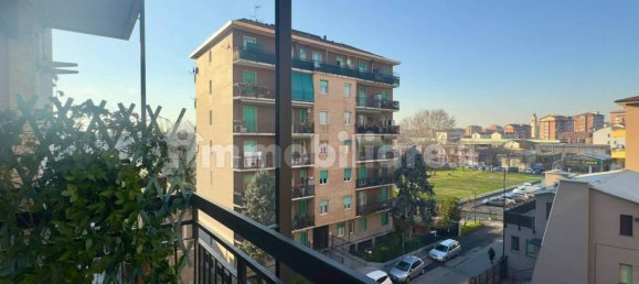 2 Schlafzimmer Wohnung in Cinisello Balsamo, Italy, Nr. 24852 21