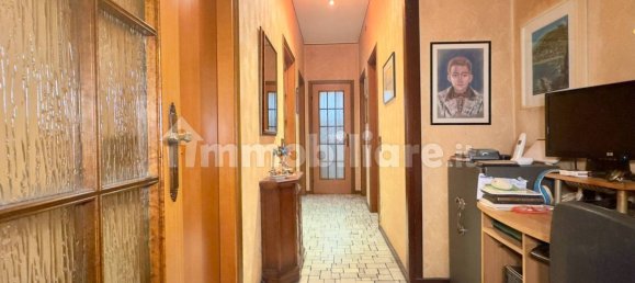 2 Schlafzimmer Wohnung in Cinisello Balsamo, Italy, Nr. 24852 28