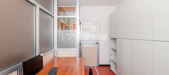 Квартира с 4 комнатами в Сан Донато Миланезе, Италия № 266580 9