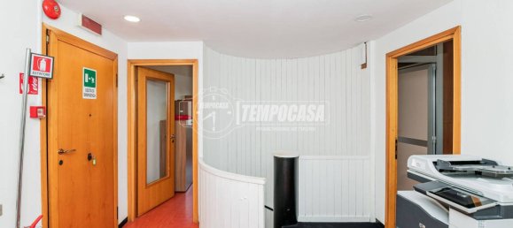 Квартира с 4 комнатами в Сан Донато Миланезе, Италия № 266580 17