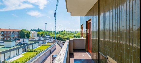 Квартира с 4 комнатами в Сан Донато Миланезе, Италия № 266580 23