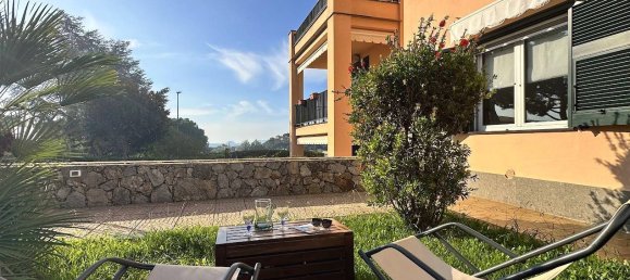 Studio in Pietra Ligure, Italy No. 156882 24