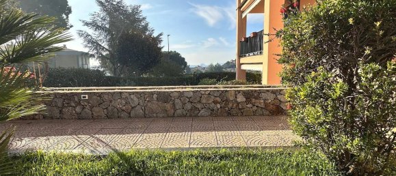 Studio in Pietra Ligure, Italy No. 156882 16