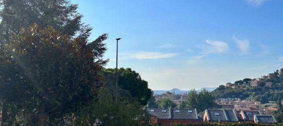 Studio in Pietra Ligure, Italy No. 156882 4