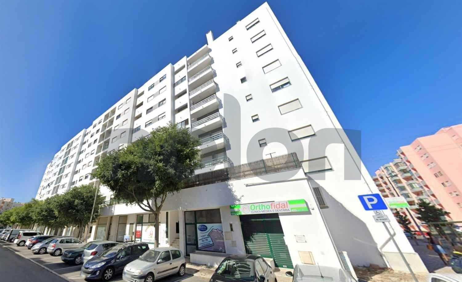 3 غرف نوم شقة في Barreiro, Portugal رقم 236473