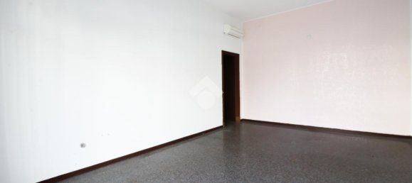 4 rooms Apartment in Martinsicuro, Italy No. 86791 9