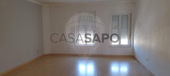 2 bedrooms Penthouse in Pinhal Novo, Portugal No. 250486 4