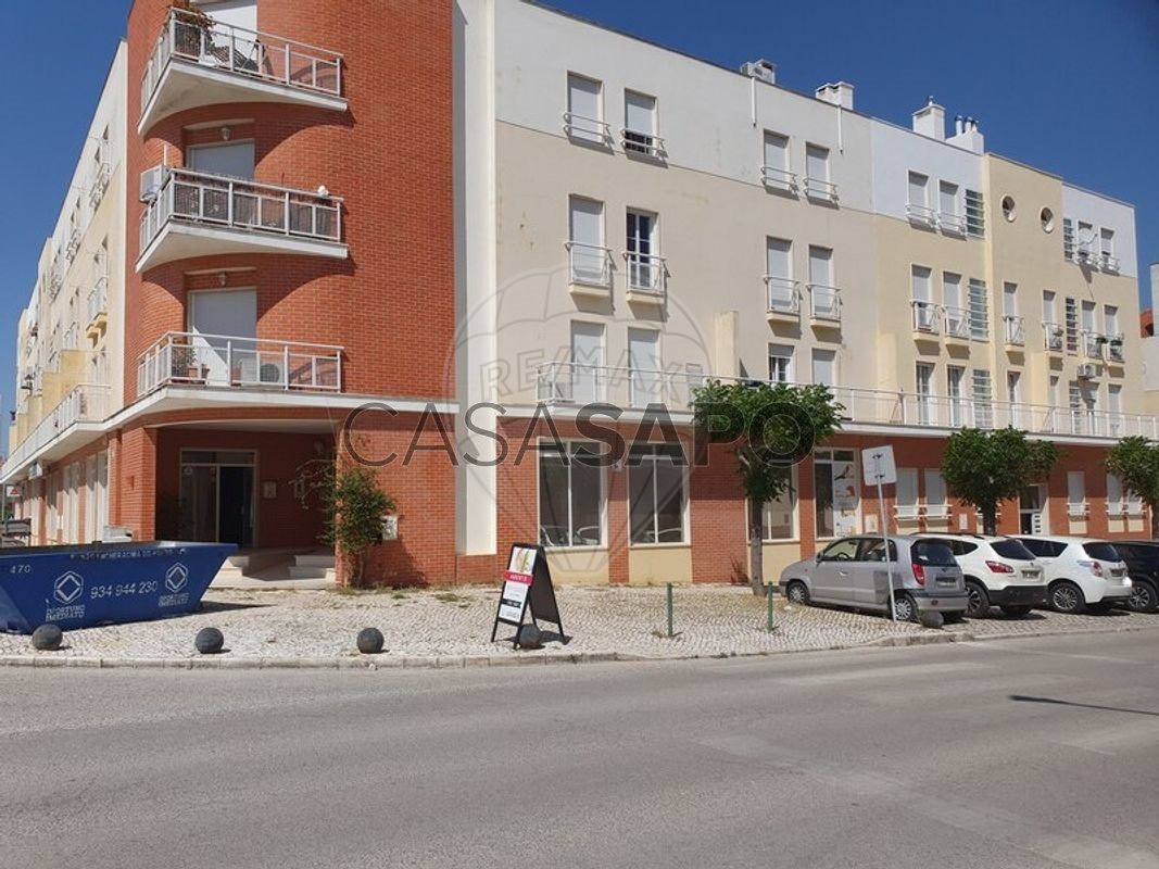 2 bedrooms Penthouse in Pinhal Novo, Portugal No. 250486