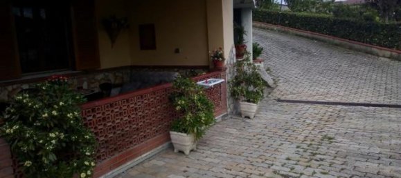 Casa de 5 divisões em Benevento, Italy N.º 253530 7