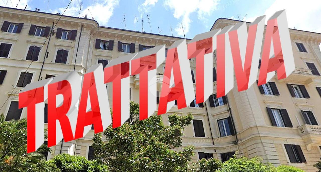 4غرفة شقة في Rome, Italy رقم 128349