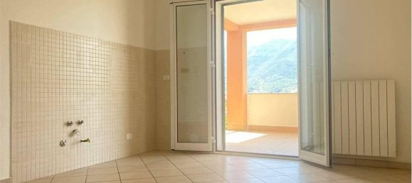 Apartamento de 2 divisões em Albenga, Italy N.º 126667 3