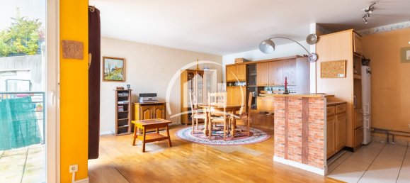 1 bedroom Apartment in Villejuif, France No. 170289 2